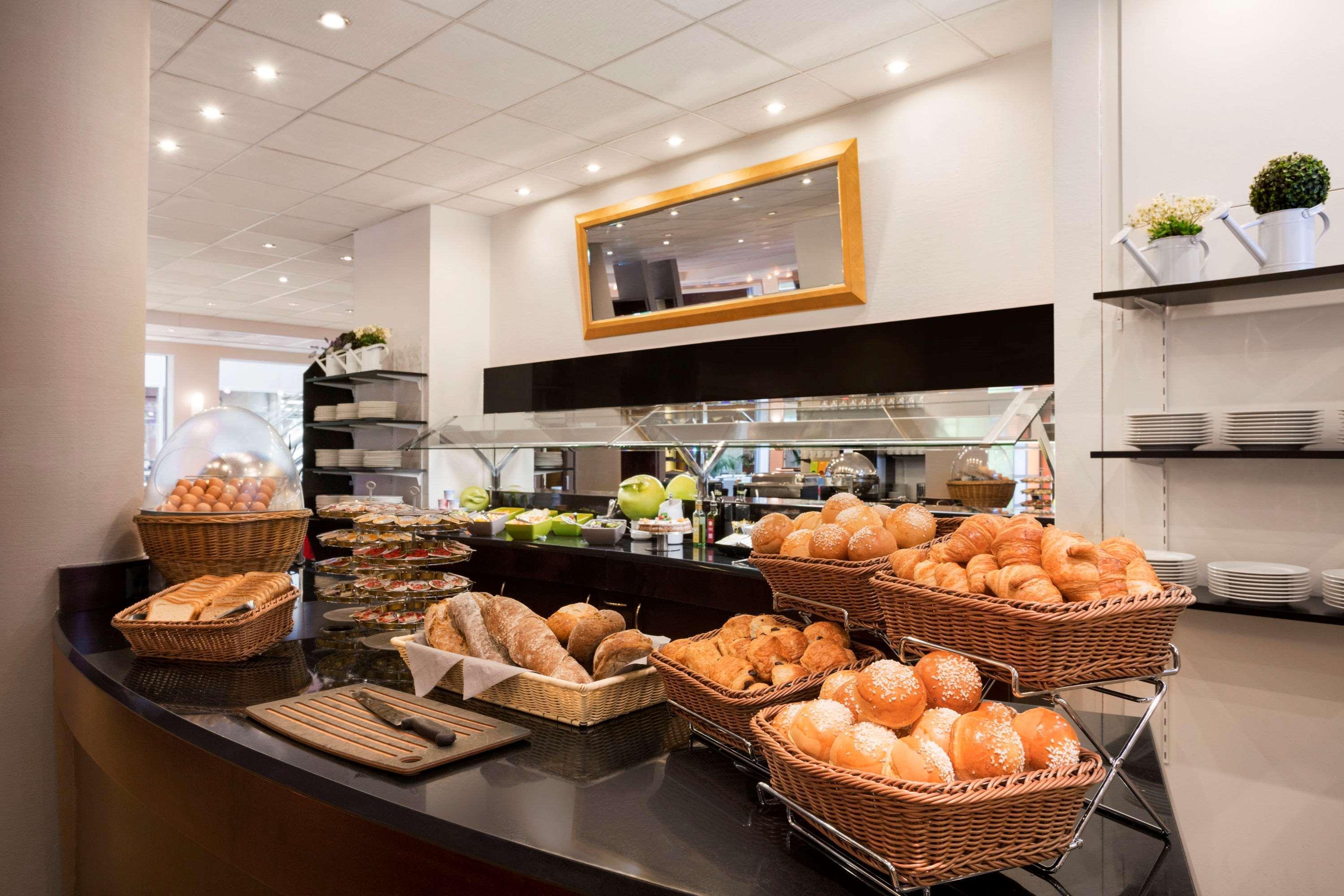 Ramada Encore By Wyndham Geneva Carouge Εξωτερικό φωτογραφία