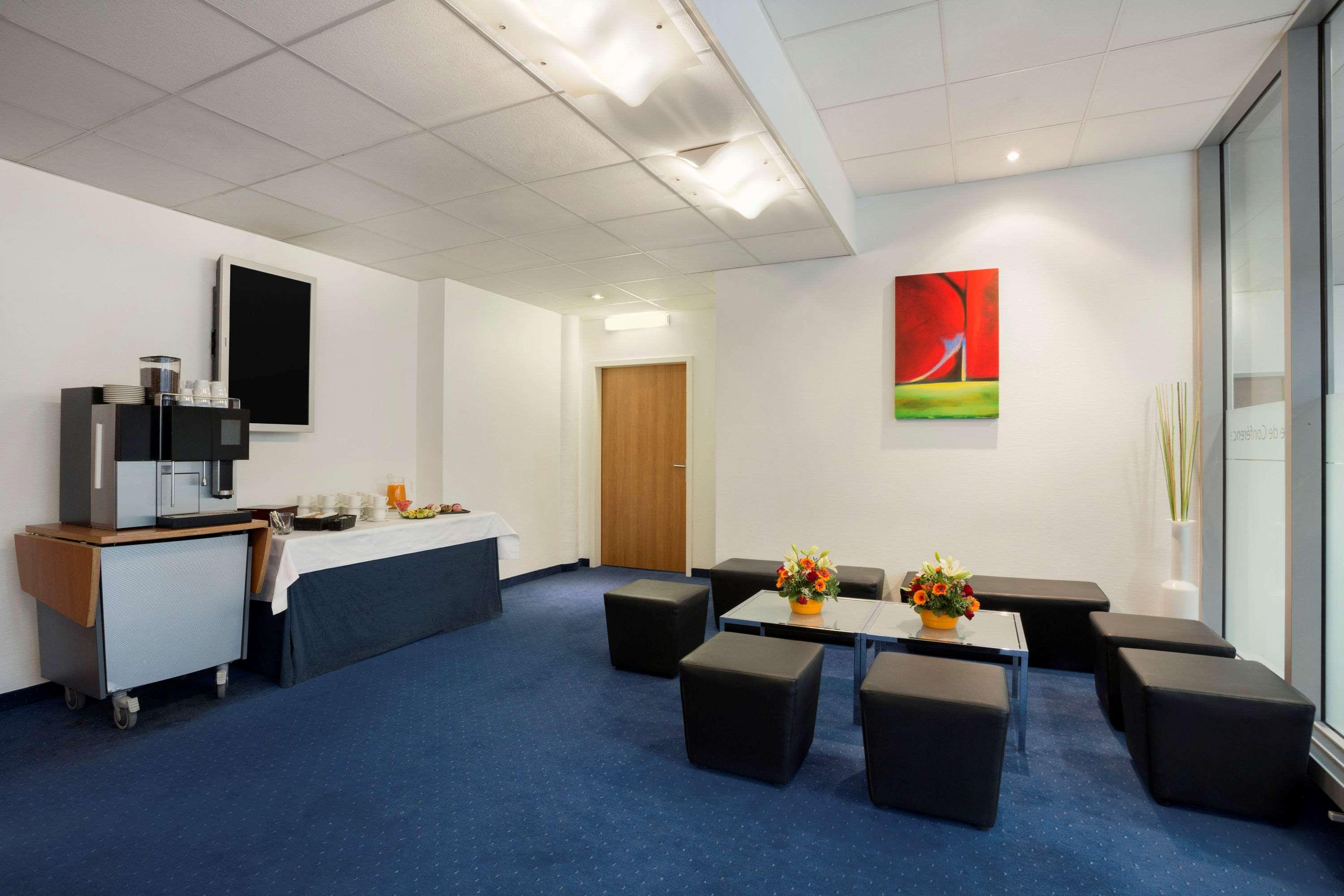 Ramada Encore By Wyndham Geneva Carouge Εξωτερικό φωτογραφία