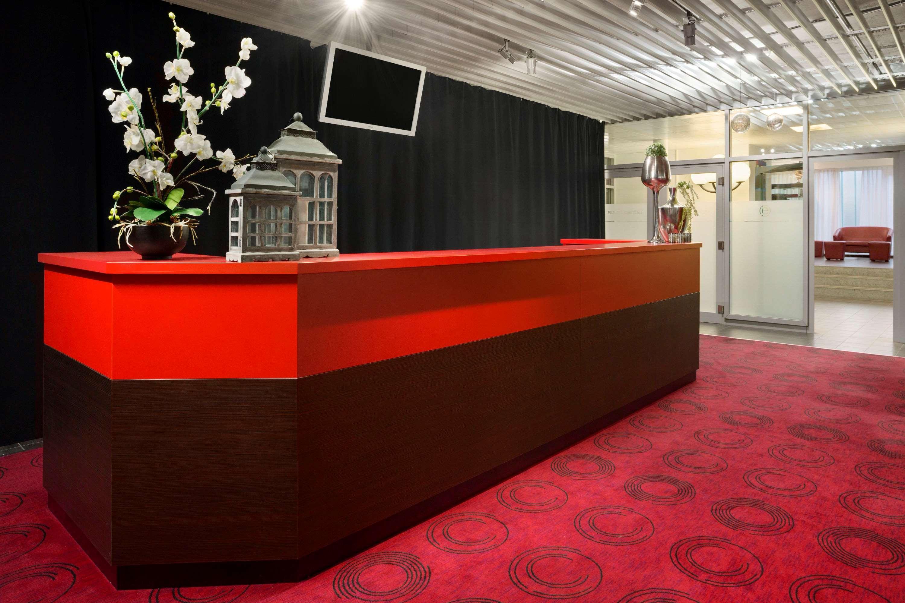Ramada Encore By Wyndham Geneva Carouge Εξωτερικό φωτογραφία
