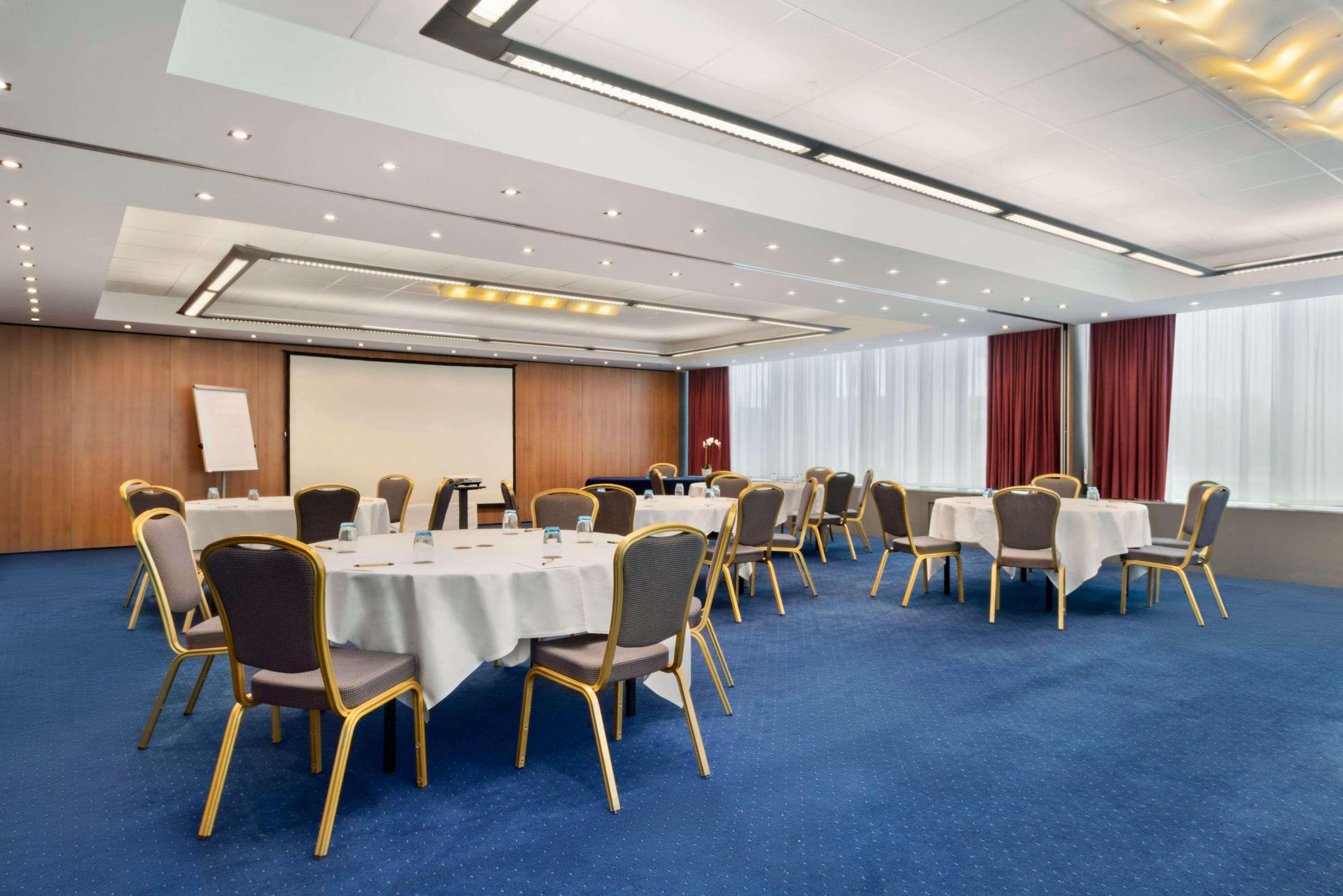 Ramada Encore By Wyndham Geneva Carouge Εξωτερικό φωτογραφία