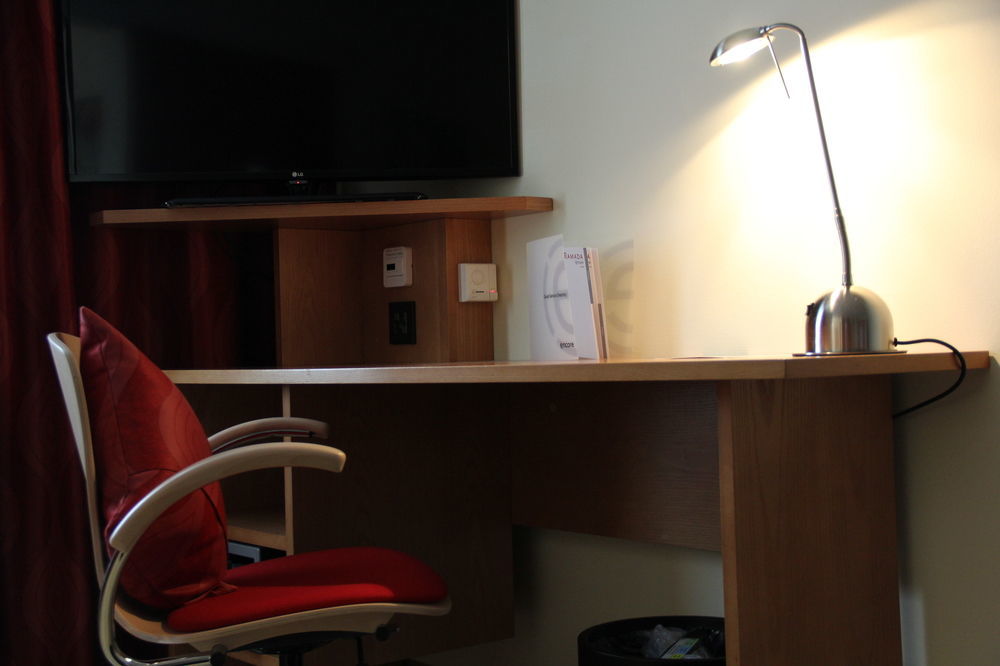 Ramada Encore By Wyndham Geneva Carouge Εξωτερικό φωτογραφία